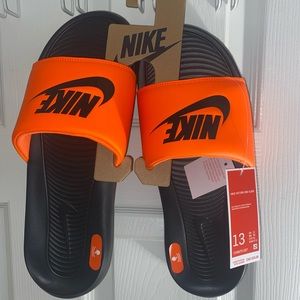 Nike Victori One Slides